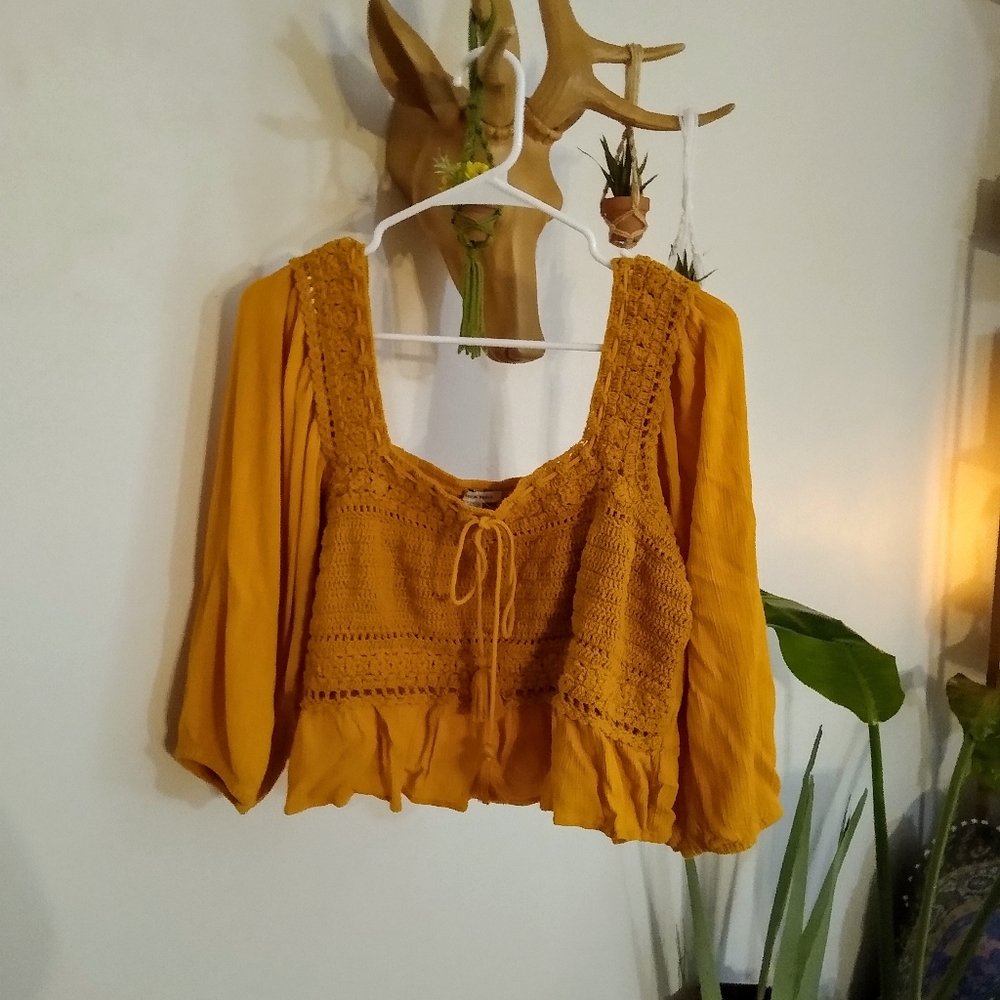 AE Crochet Crop Top